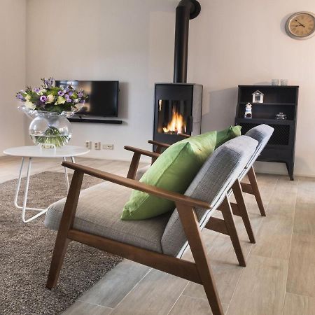 Rustic Holiday Home In Wissenkerke With Garden Eksteriør bilde